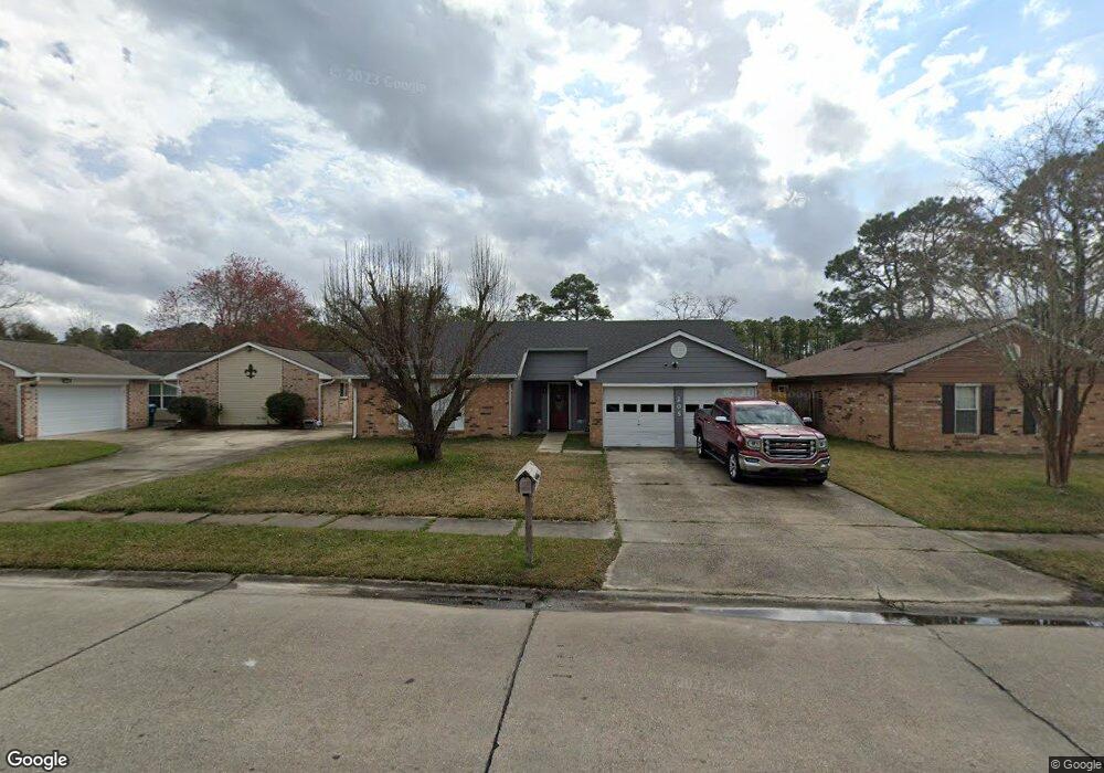 205 Westminster Dr, Slidell, LA 70460 - photo 1