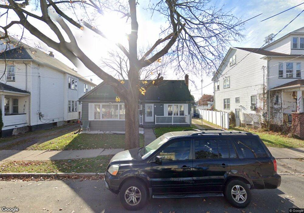 82 Corlear St, Wilkes Barre, PA 18702 - photo 1