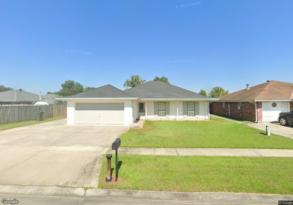 605 Quickie Dr, Houma, LA 70364 - photo 1