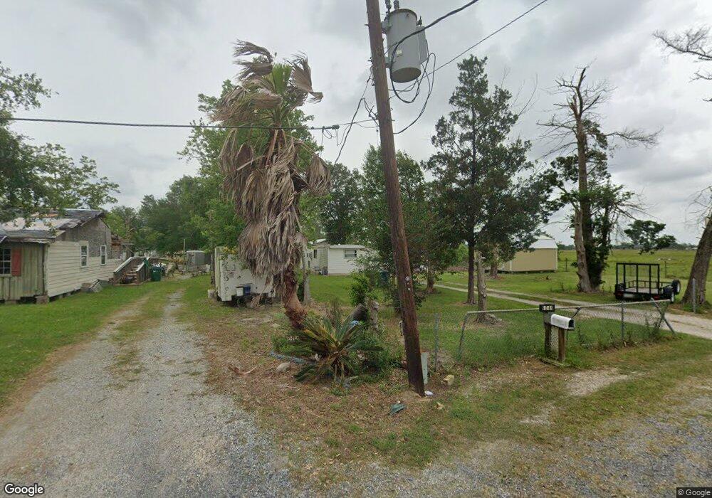 6049 Bennie Ln, Lake Charles, LA 70605 - photo 1