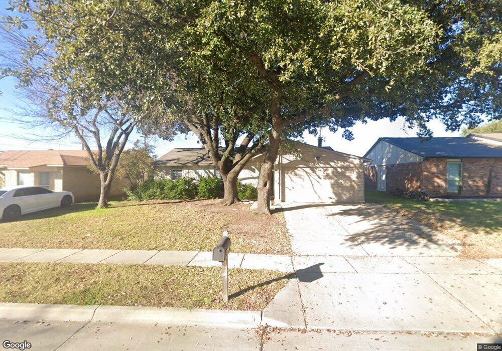 6305 Yarmouth Ave, North Richland Hills, TX 76182 - photo 1