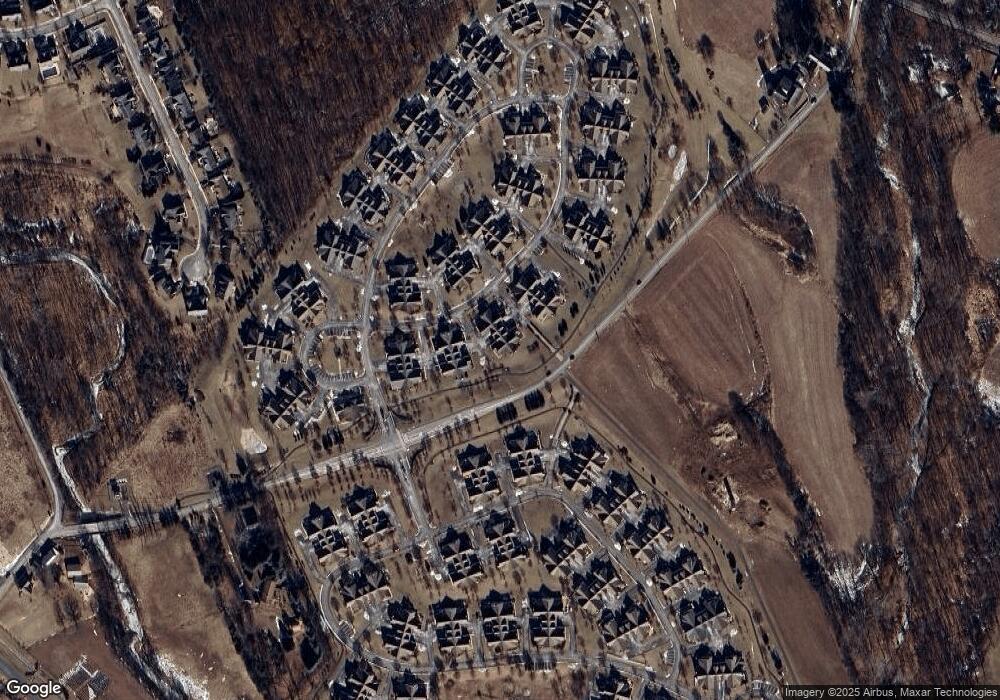 1020 Bordeaux Ln, Pennsburg, PA 18073 - photo 1