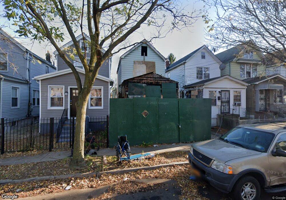 15082 116th Rd, Jamaica, NY 11434 - photo 1