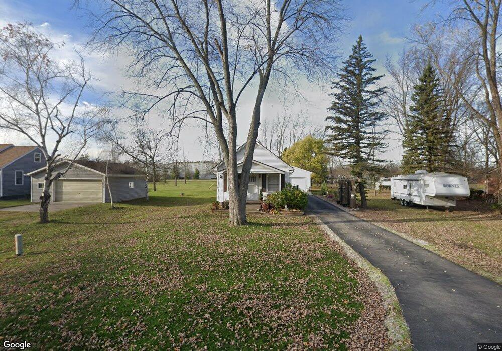 2716 Yeager St, Port Huron, MI 48060 - photo 1