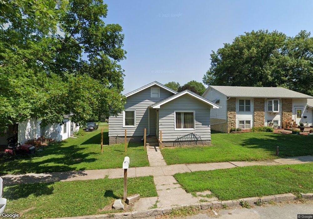 209 W Grant Ave, Shenandoah, IA 51601 - photo 1