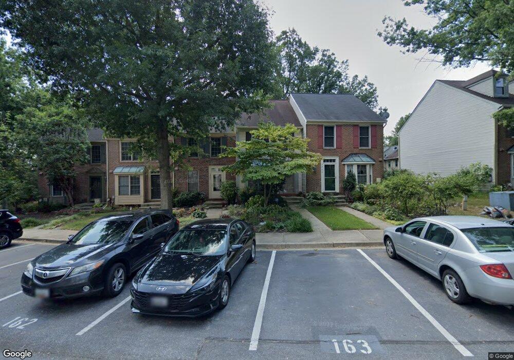 3924 Angelton Ct, Burtonsville, MD 20866 - photo 1