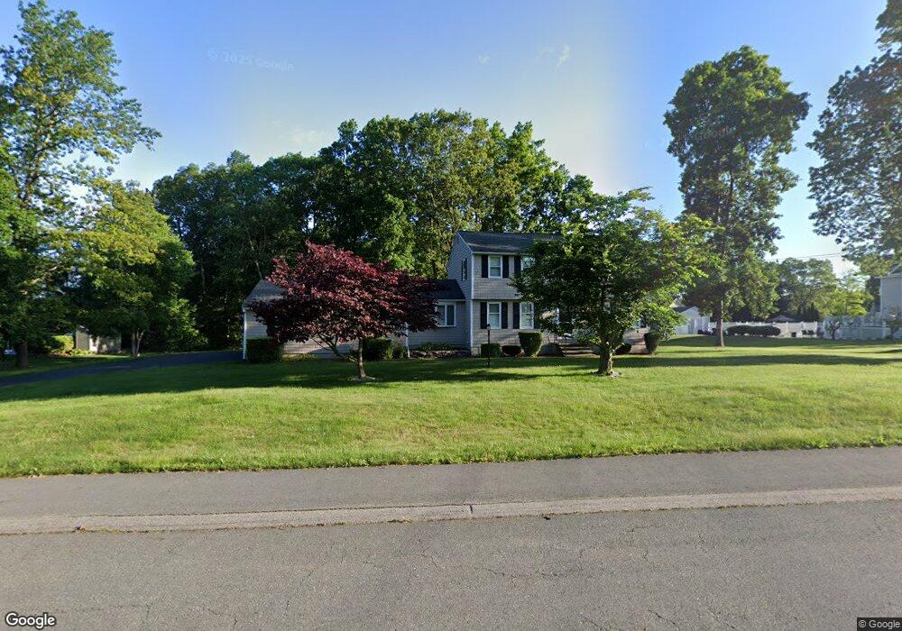 28 Bridal Path Rd, Dracut, MA 01826 - photo 1