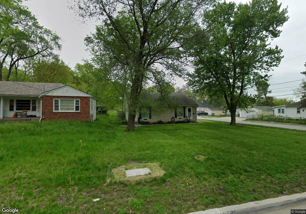 1001 28th St, Des Moines, IA 50311 - photo 1