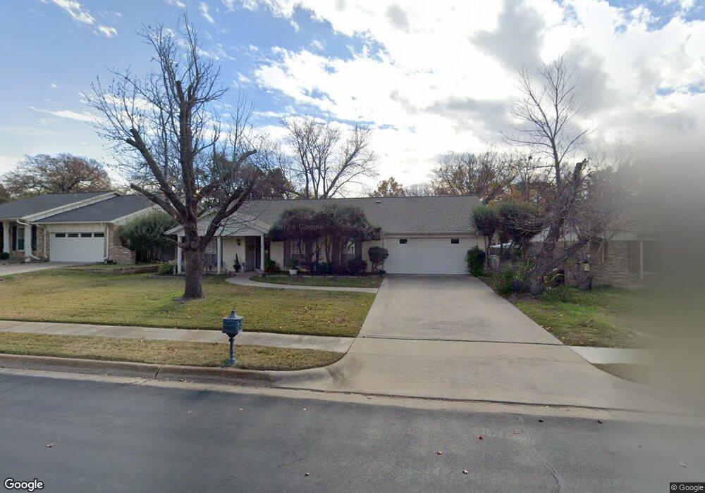 904 Brestol Ct E, Bedford, TX 76021 - photo 1