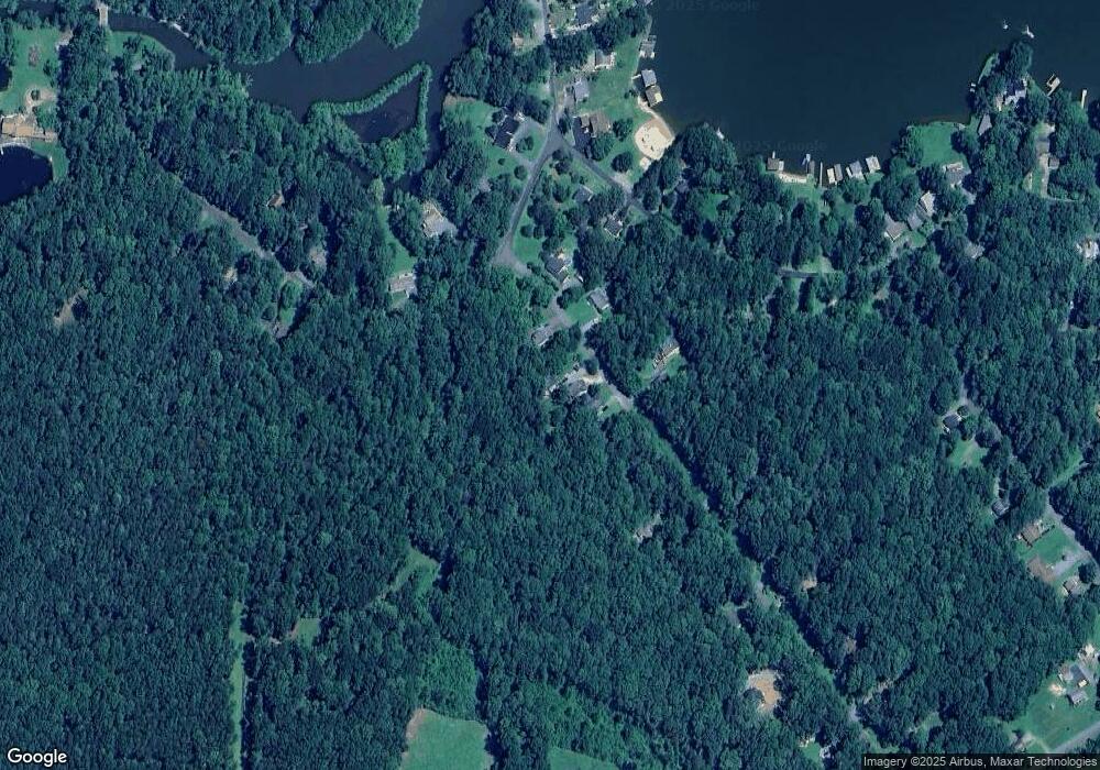 323 Poplar Dr, Louisa, VA 23093 - photo 1