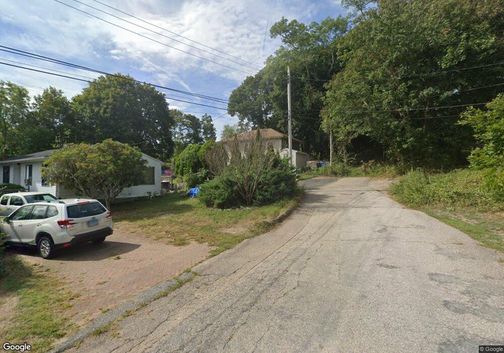 12 Bigelow St, Pawcatuck, CT 06379 - photo 1