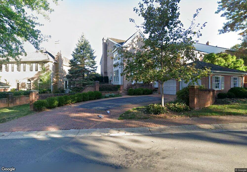 9467 Turnberry Dr, Potomac, MD 20854 - photo 1