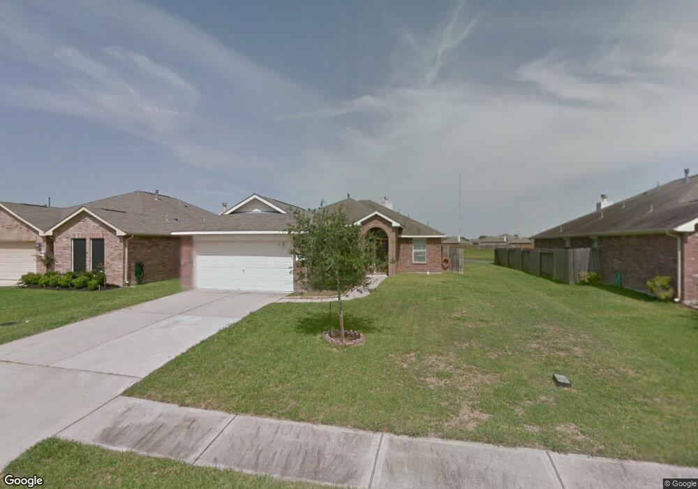 5206 Mcgrath Dr, Alvin, TX 77511 - photo 1
