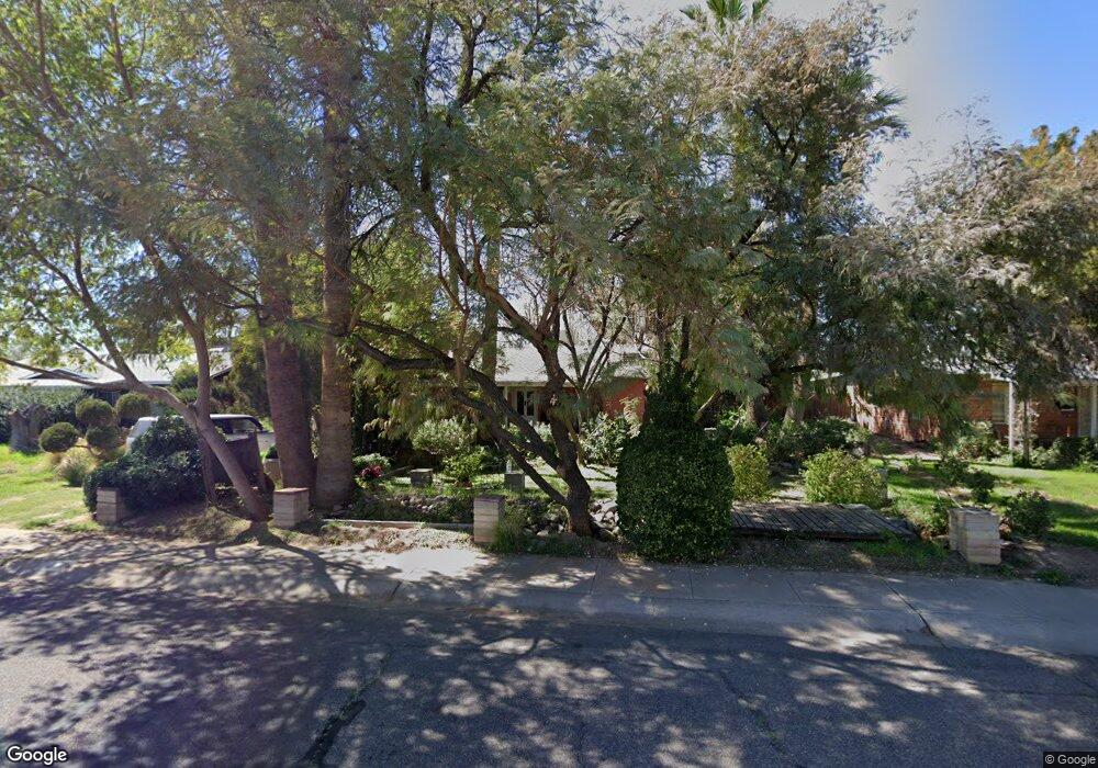 2042 N 29th Place, Phoenix, AZ 85008 - photo 1