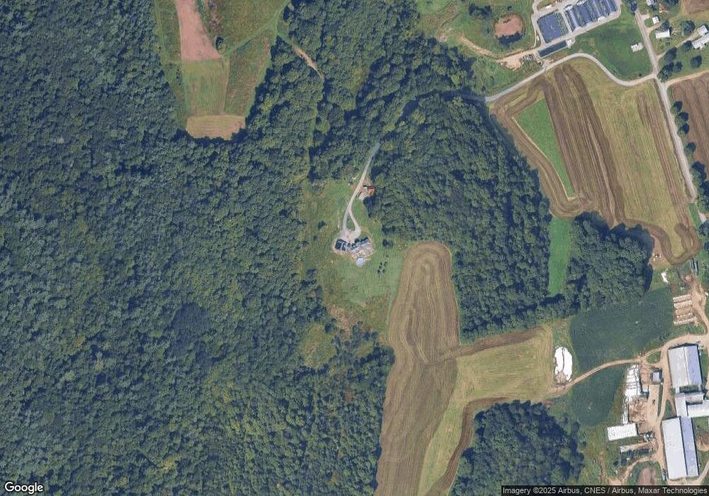 526 Cherrierville Rd, Fairfax, VT 05454 - photo 1