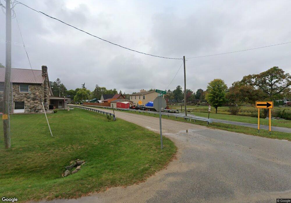 1250 Estey Rd, Beaverton, MI 48612 - photo 1