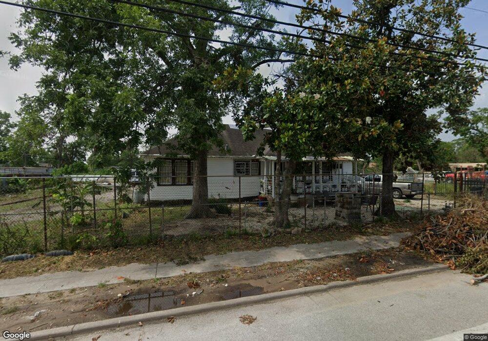 5102 Kelley St, Houston, TX 77026 - photo 1