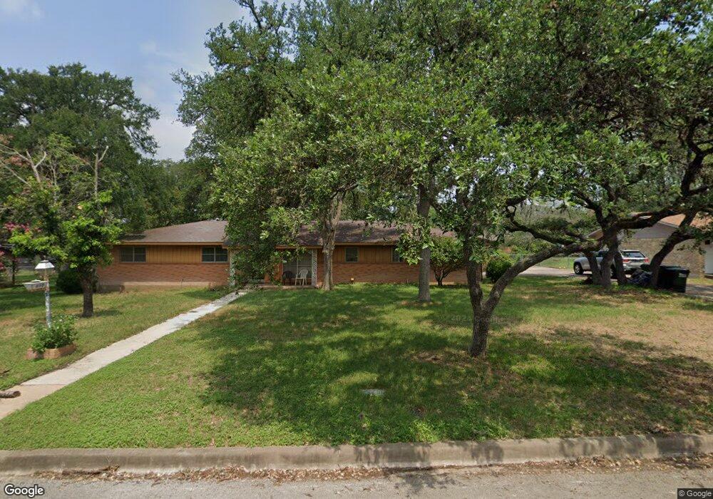 610 Dale Dr, San Marcos, TX 78666 - photo 1