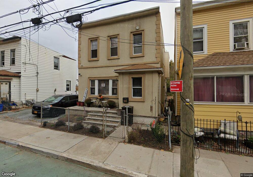 811 van Duzer St, Staten Island, NY 10304 - photo 1