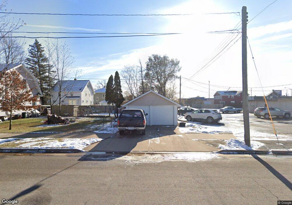 310 9th St S, Wisconsin Rapids, WI 54494 - photo 1