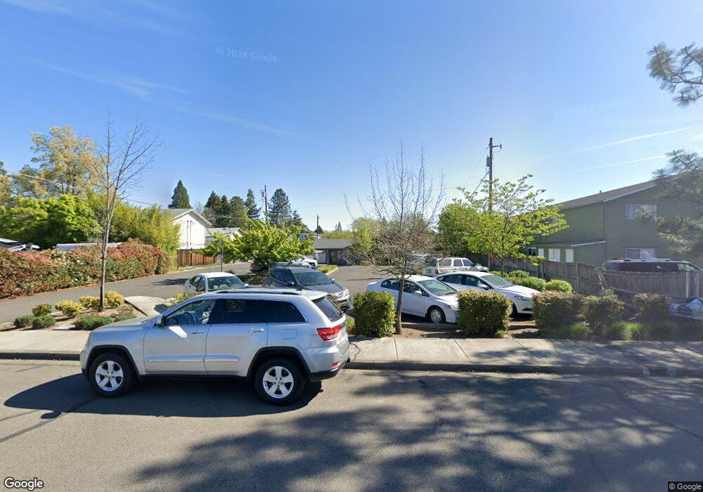 120 N 1st St, Central Point, OR 97502 - photo 1