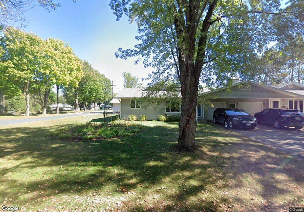 122 122 18th St, Menomonie, WI 54751 - photo 1