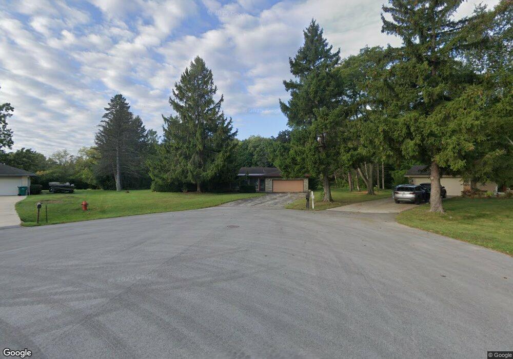 W143N7553 Circle Ct, Menomonee Falls, WI 53051 - photo 1