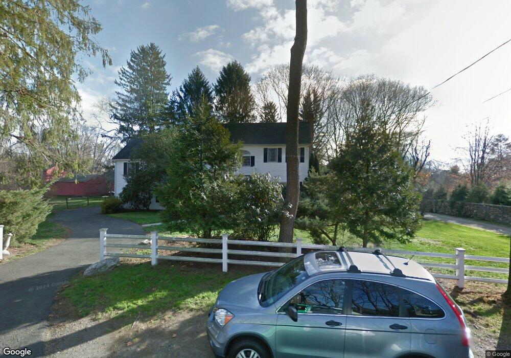 1213 Cedar Rd, Southport, CT 06890 - photo 1