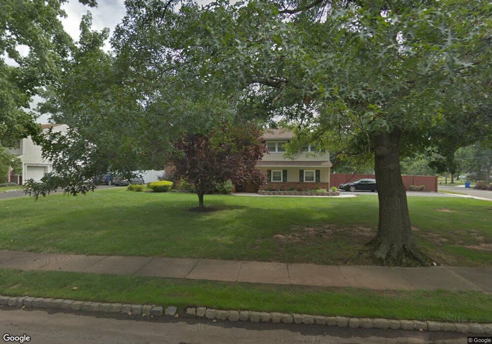 92 Wheatsheaf Rd, Clark, NJ 07066 - photo 1