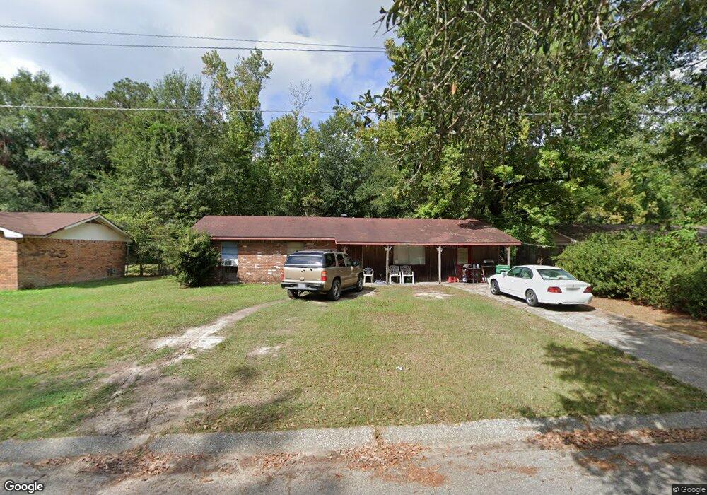 1008 Chestnut Dr, Picayune, MS 39466 - photo 1