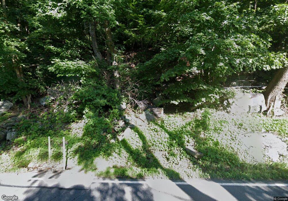 900 S Delaware Dr, Easton, PA 18042 - photo 1