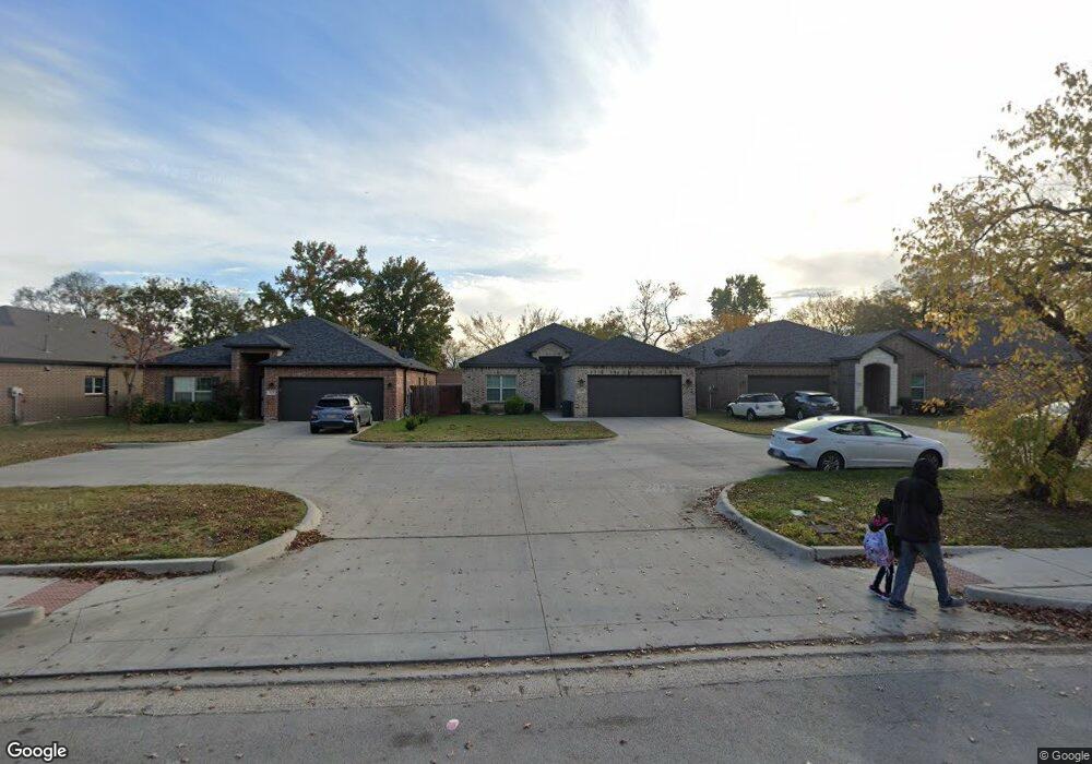 320 E Pecan St, Hurst, TX 76053 - photo 1