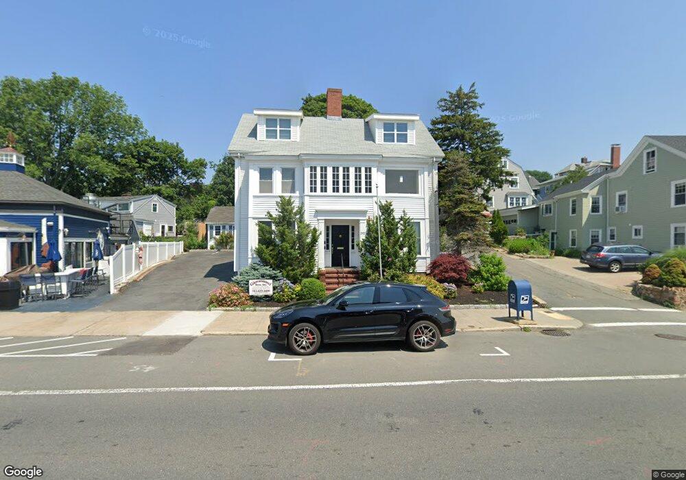 292 Humphrey St unit 4, Swampscott, MA 01907 - photo 1