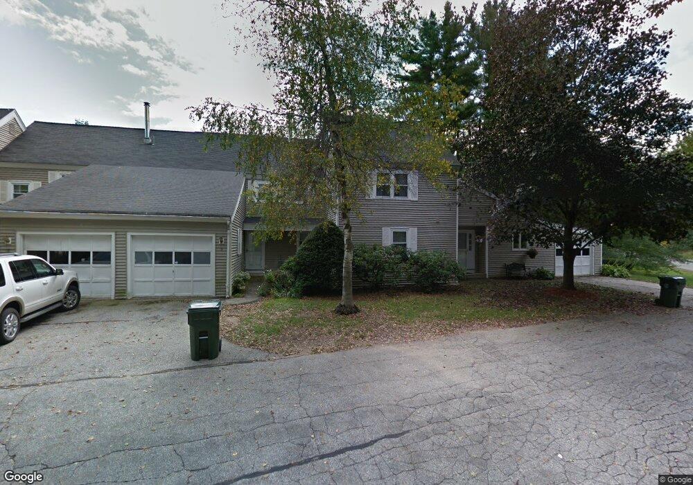 19 Winding Pond Rd unit 19, Londonderry, NH 03053 - photo 1