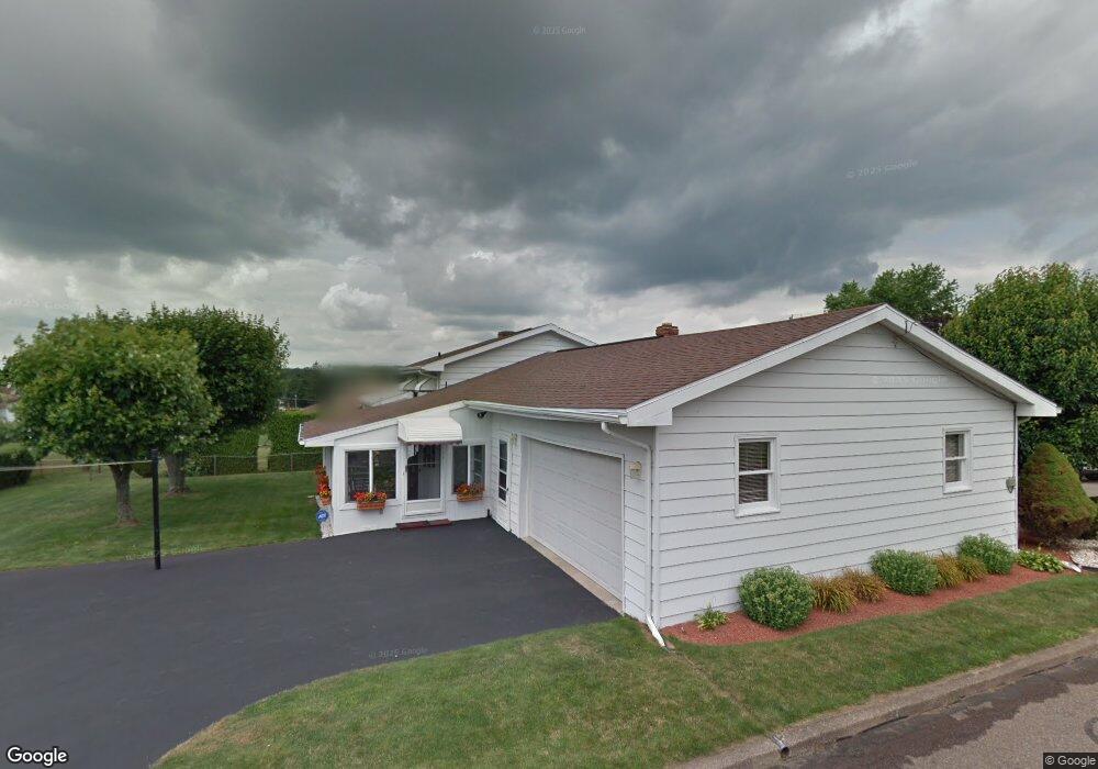 990 N Wyoming St, Hazleton, PA 18201 - photo 1