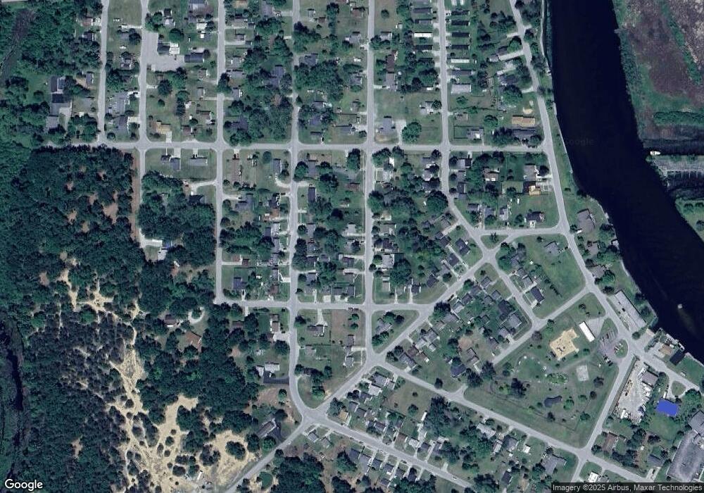 422 2nd St N, Oscoda, MI 48750 - photo 1