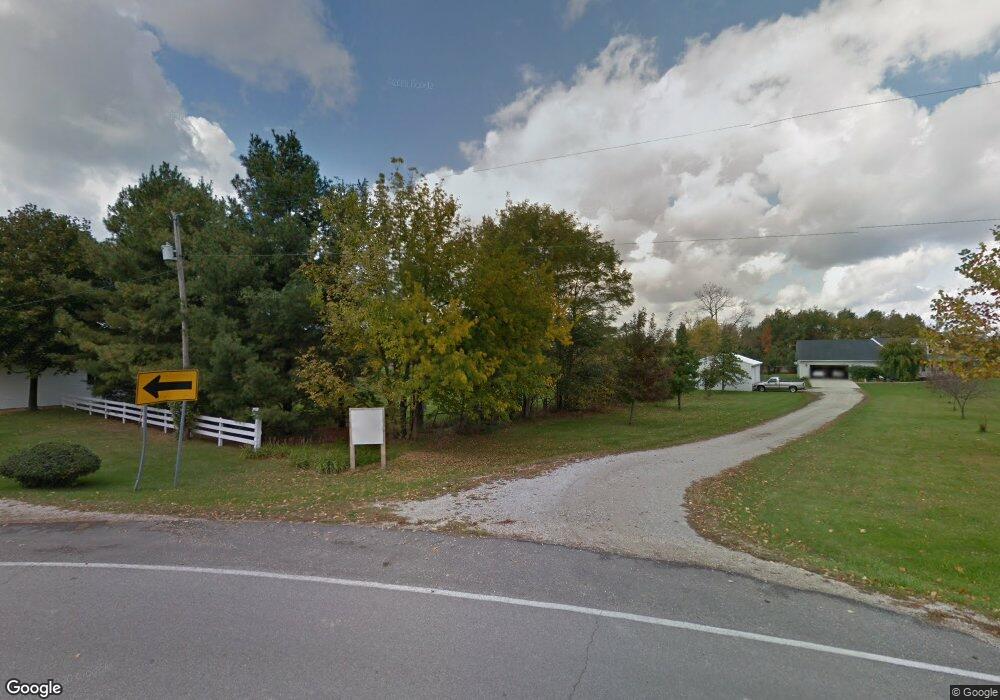 1392 N 800 W, Andrews, IN 46702 - photo 1