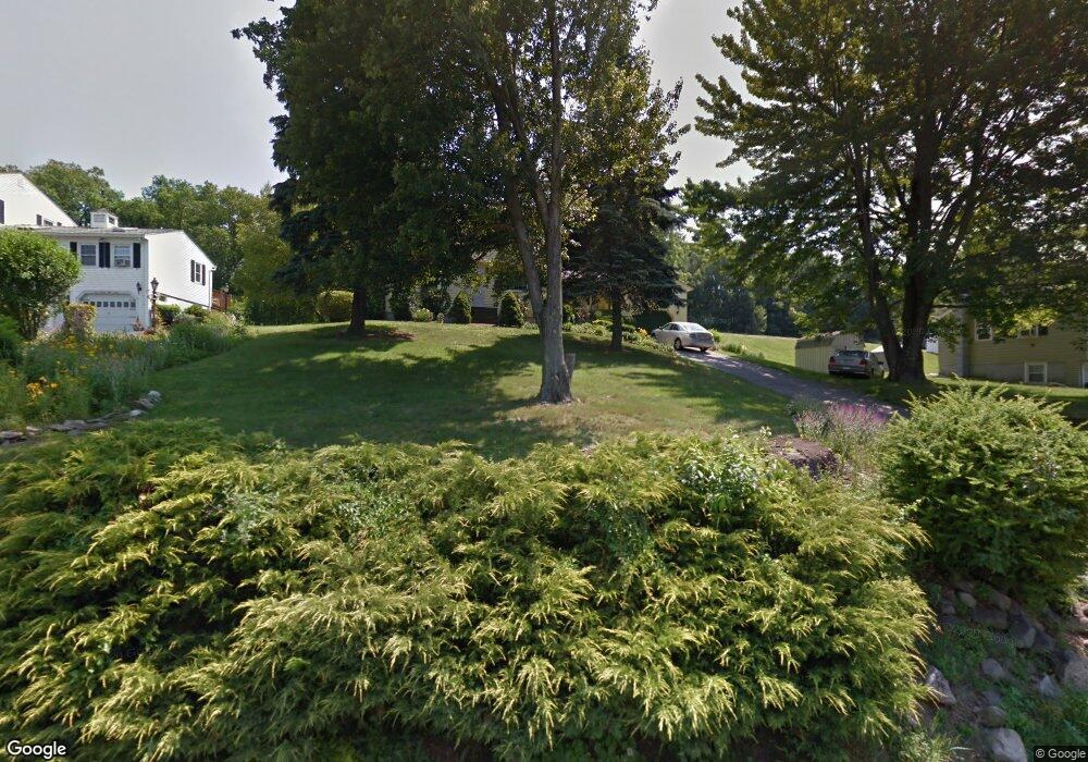 115 Old Marsh Hill Rd, Dracut, MA 01826 - photo 1