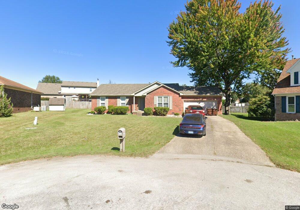 7405 Beauty Ct, Louisville, KY 40228 - photo 1