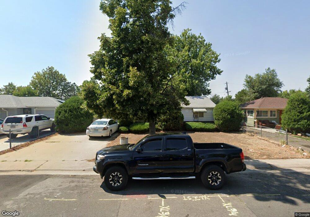 9868 E 7th Ave, Aurora, CO 80010 - photo 1