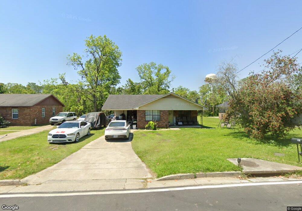 1511 Wynn Ave, Douglas, GA 31533 - photo 1