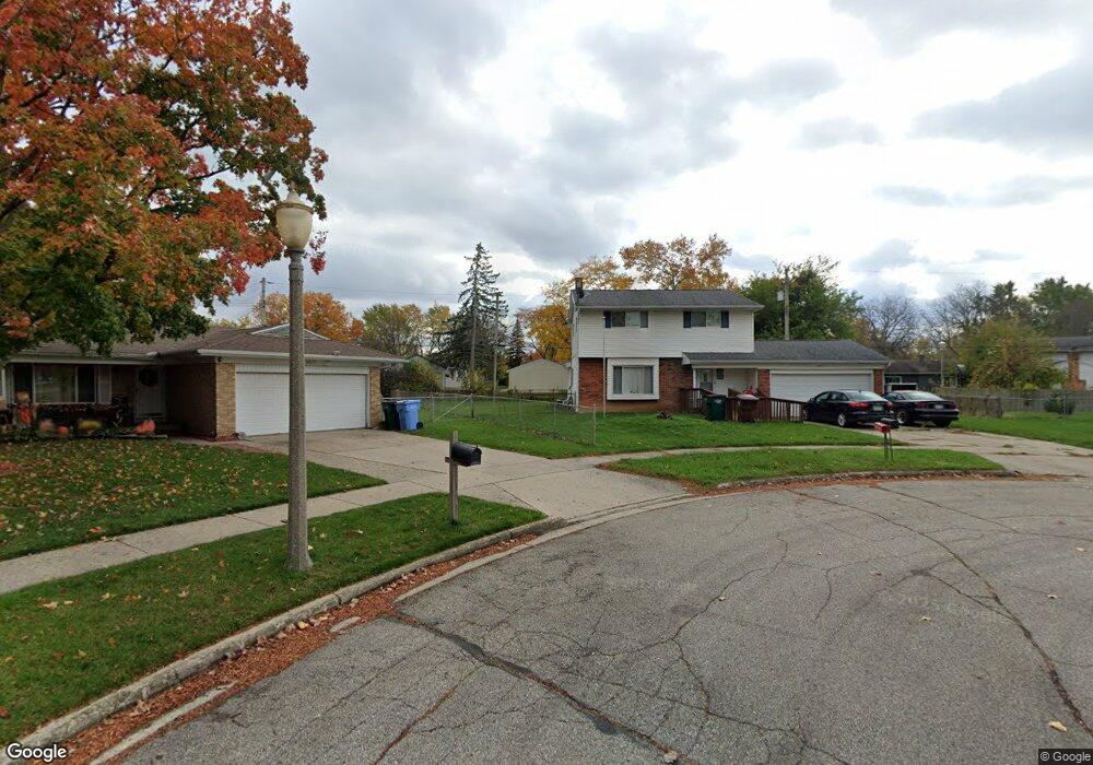 4021 Sheffield Blvd, Lansing, MI 48911 - photo 1