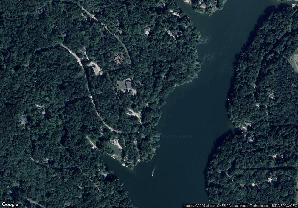 1218 Taos Ln, Hide A Way Hills, OH 43107 - photo 1