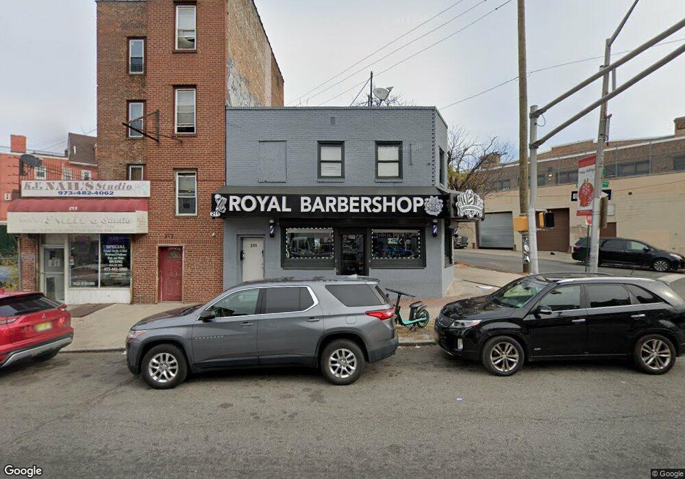 211 Bloomfield Ave, Newark, NJ 07104 - photo 1