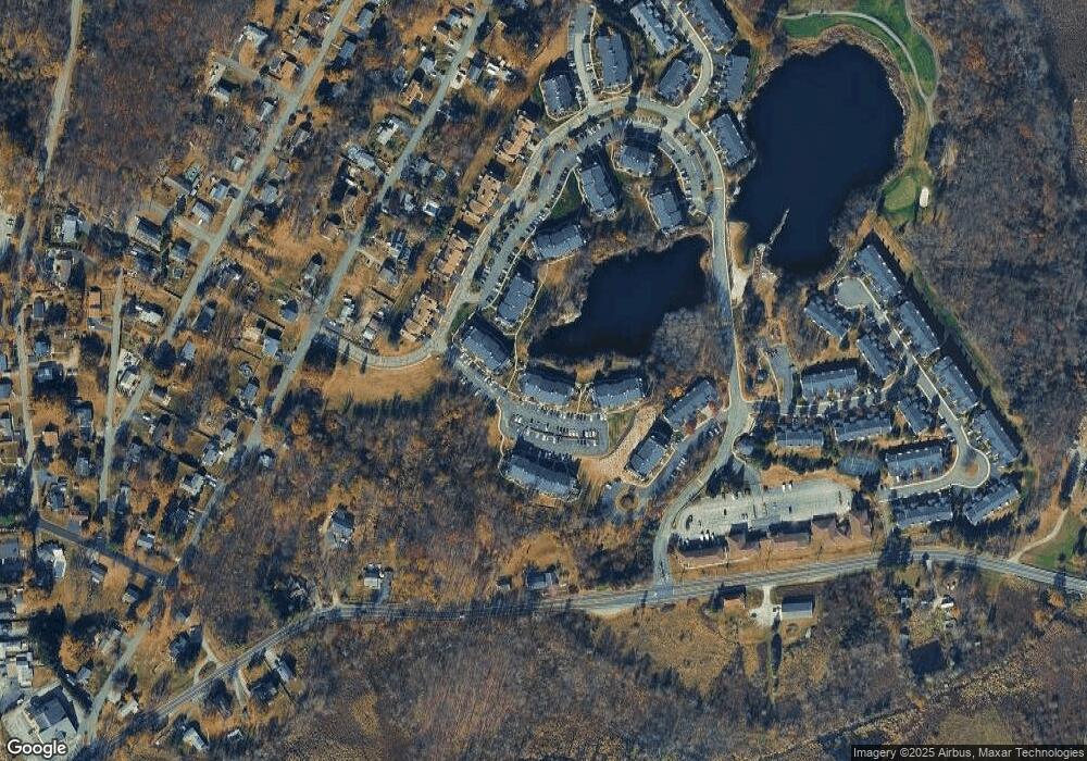 54 Burlington Ct unit Q9, Hamburg, NJ 07419 - photo 1