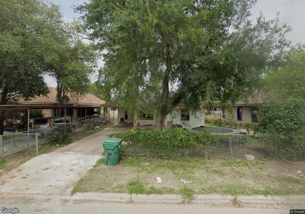714 W Clark Ave, Pharr, TX 78577 - photo 1