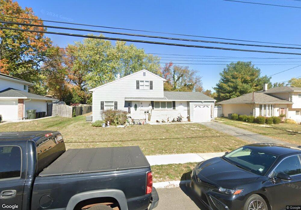 14 Koenig Ln, Freehold, NJ 07728 - photo 1