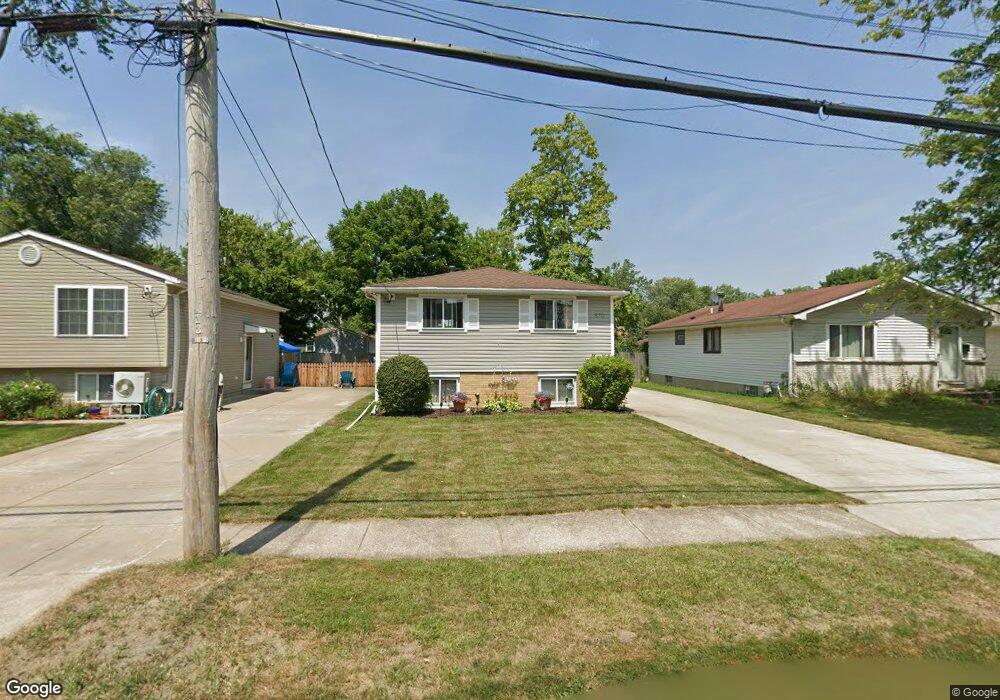 870 Revere Ave, North Tonawanda, NY 14120 - photo 1