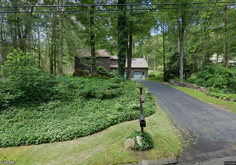 202 Northwood Dr, Guilford, CT 06437 - photo 1