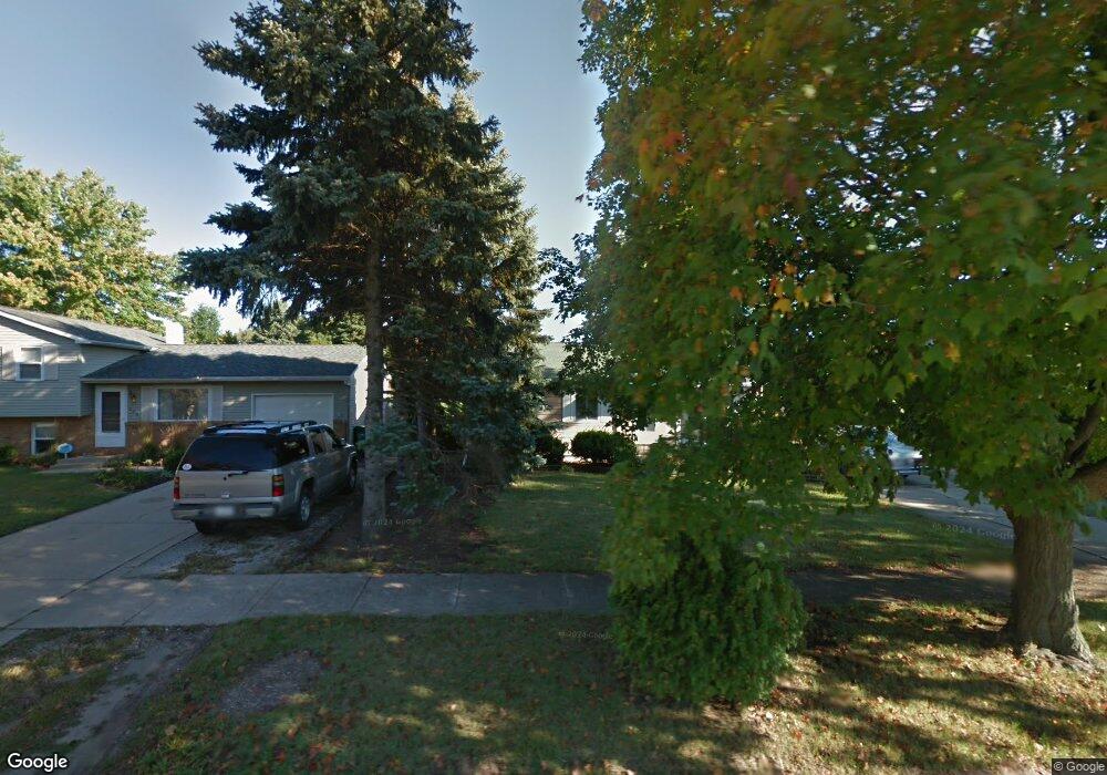 311 Compton St, New Carlisle, IN 46552 - photo 1